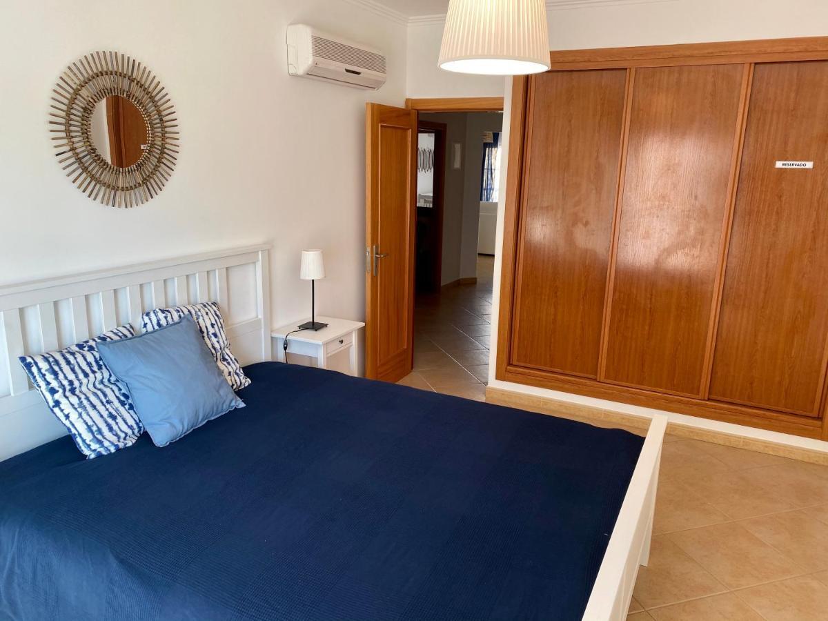 Senhora da Luz St. James Beach & Pool Apartment מראה חיצוני תמונה