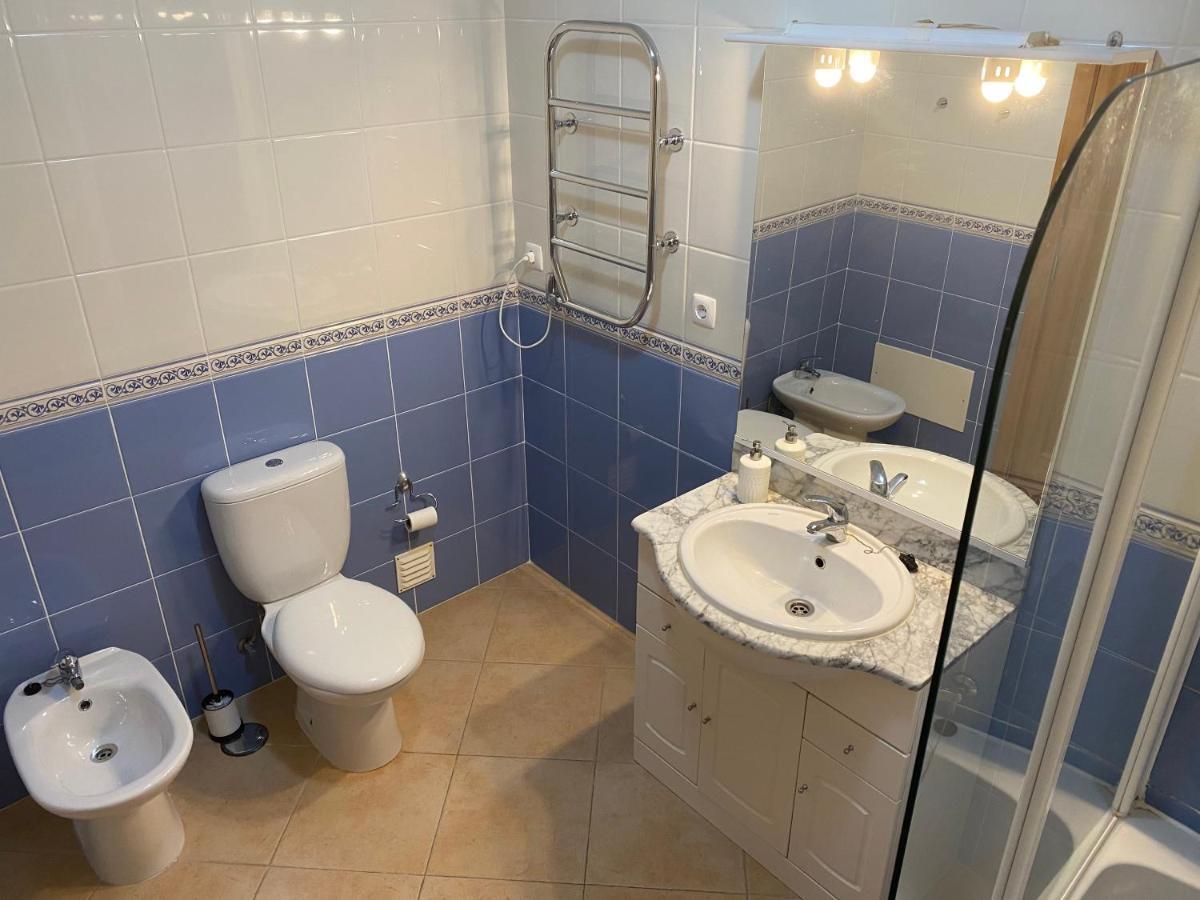 Senhora da Luz St. James Beach & Pool Apartment מראה חיצוני תמונה