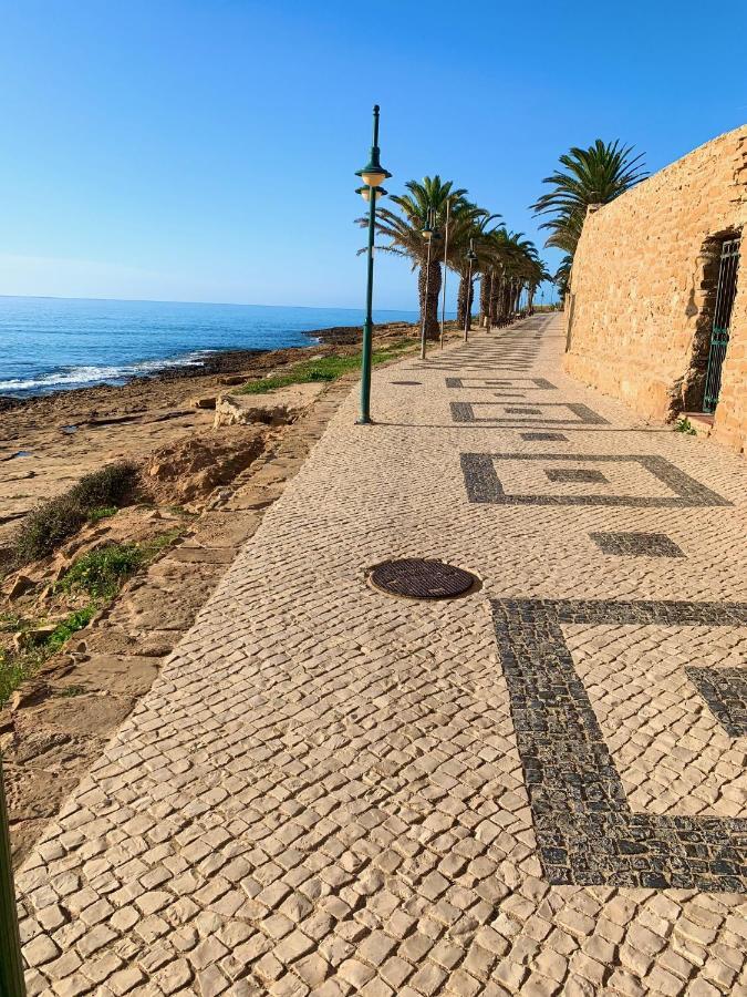 Senhora da Luz St. James Beach & Pool Apartment מראה חיצוני תמונה